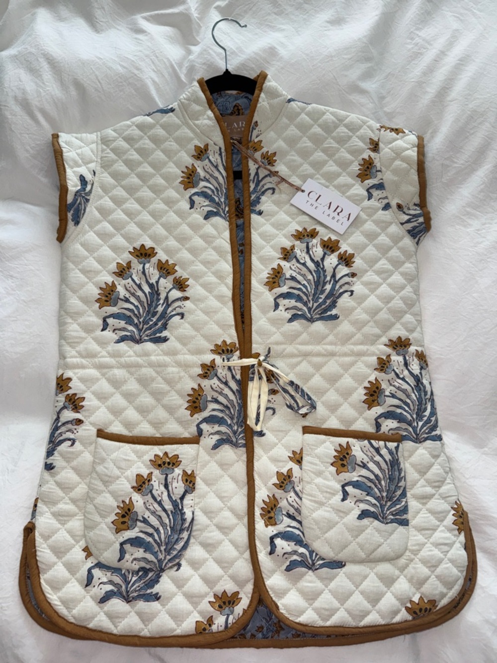 ✨NWT AUTHENTIC Clara the Label “Brynn Vest” in Tilly Hill Pattern- Women’s
